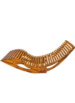 Ergonomisch geformte Schwung-Liege aus Akazienholz 