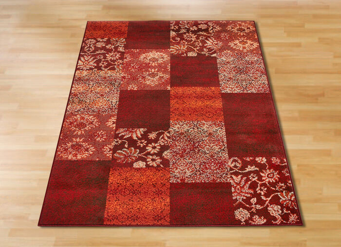 Gewebte Brücken und Teppiche im Patchwork-Dessin TERRA