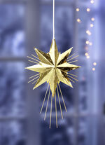 Beleuchteter Fensterstern aus Metall 