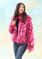 Kurzjacke mit hohem Kuschelfaktor 