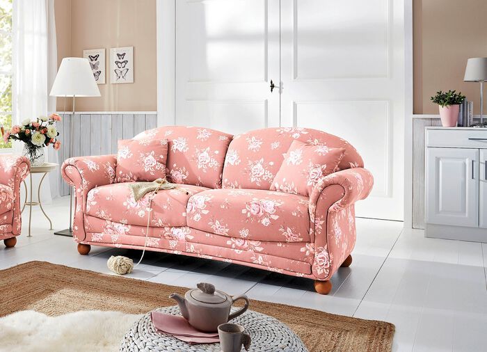 Dreisitzer mit Buchenholzf&uuml;&szlig;en 