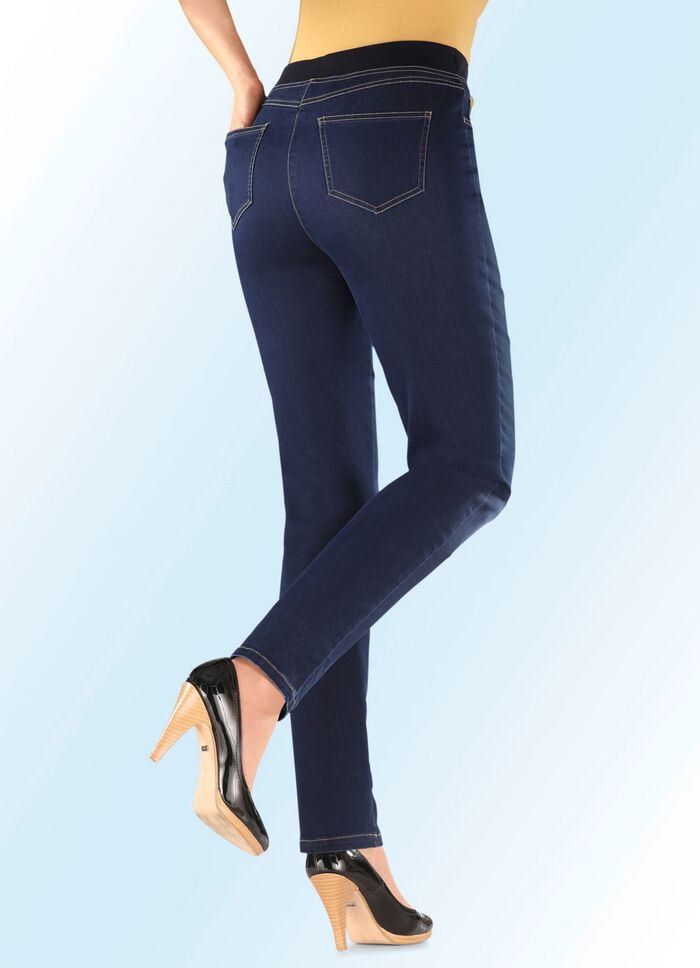 Power-Stretch-Jeans in Schlupfform 
