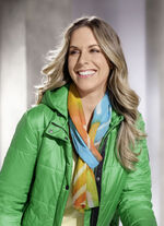 Schal mit Batikdessin 