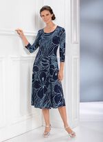 Kleid in raffinierter Wickeloptik 