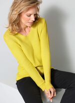 Pullover in dekorativer Struktur 