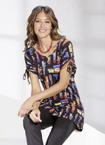 Fantasievolles Shirt mit Bindeband zum Raffen 