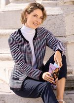 Strickjacke mit zartem Farbverlauf 