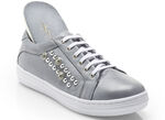 Sneaker mit trendigen Ziernieten HELLGRAU