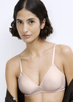 Triumph-Soft-Sensation BH mit Spacer-Cups PUDER