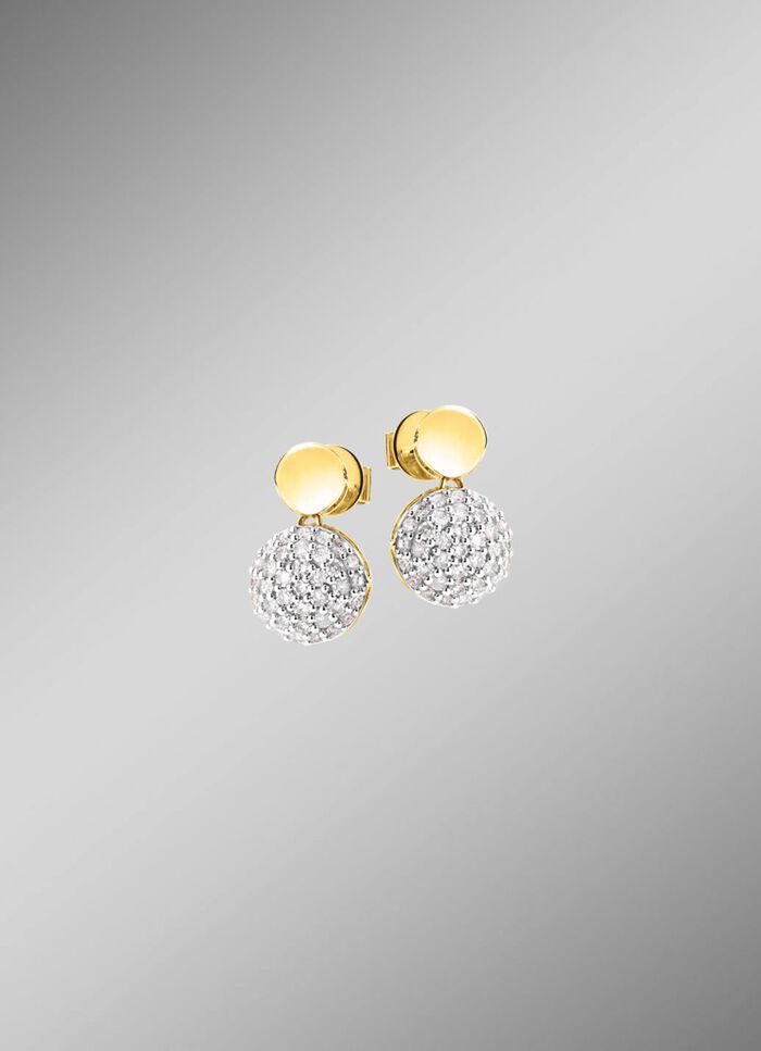 Wundervolle Ohrstecker mit 70 Diamanten 