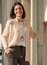 Strickjacke mit dekorativer Struktur 