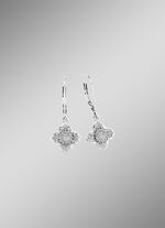 Ohrringen aus Weißgold 