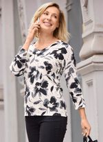 Pullover in floralem Feinstrick 