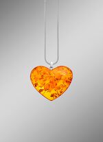 Grosser Herz-Anh&auml;nger mit echt Bernstein 