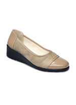 Ballerina in Lack und Veloursleder-Optik CREME