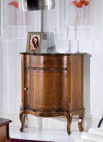 Kommode mit Intarsien-Arbeiten an den Fronten NUSSBAUM