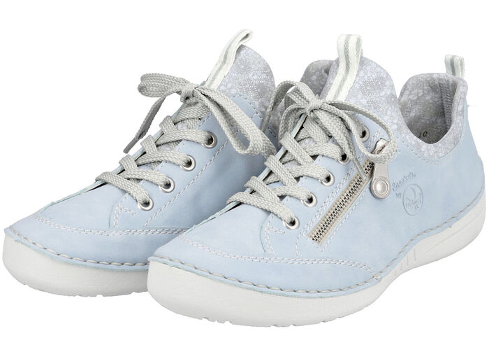 Rieker Schn&uuml;rschuh aus floral bedrucktem Textilmaterial mit Metallicschimmer HELLBLAU-GRAU