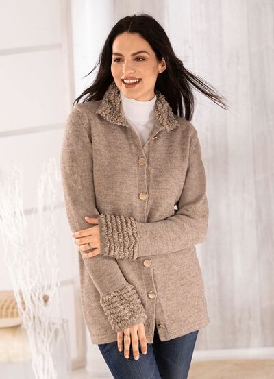 Strickjacke in angenehm flauschiger Qualit&auml;t 