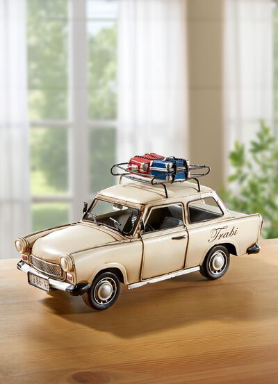 Trabant mit Dachgepäckträger 