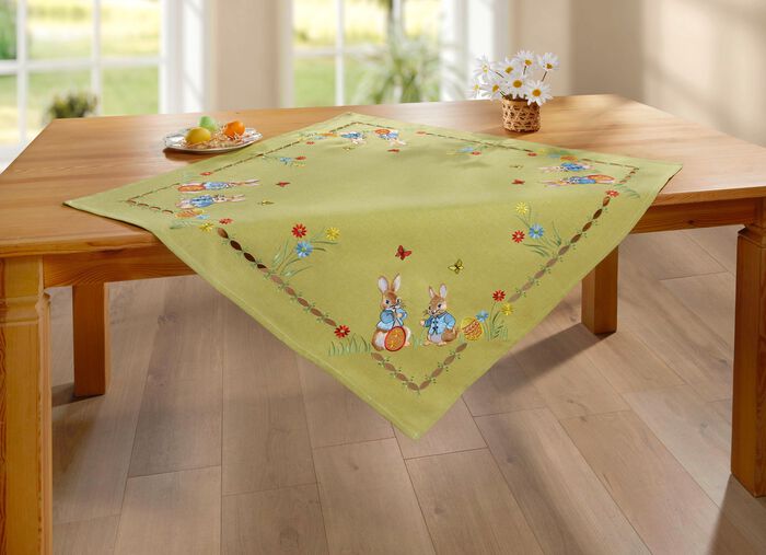 H&uuml;bsche Tisch- und Raumdekoration 