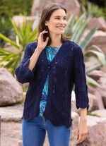 Strickjacke in effektvoller H&auml;keloptik 