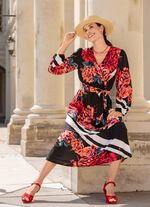 Kleid mit Bindegürtel 