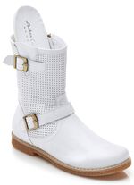 Stiefelette mit trendiger Zierlochung WEISS