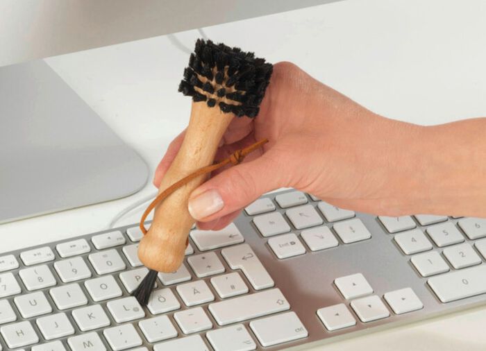 &laquo;WENKO&raquo; Steckdosenreiniger 