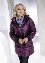 Jacke mit abnehmbarer Kapuze 