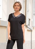 Shirt mit breiter, strassverzierter Blende 