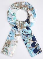 Schal mit Fantasiedessin 