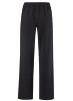 Hose in modischer Weite 