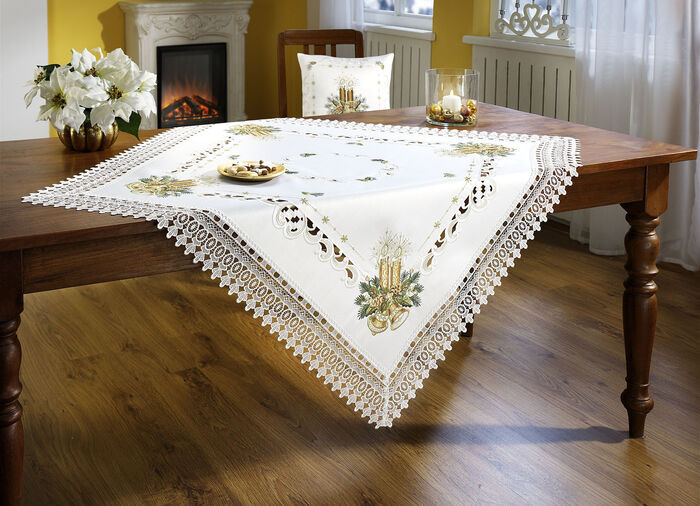 Aufwendig gearbeitete Tisch- und Raumdekoration SEKT