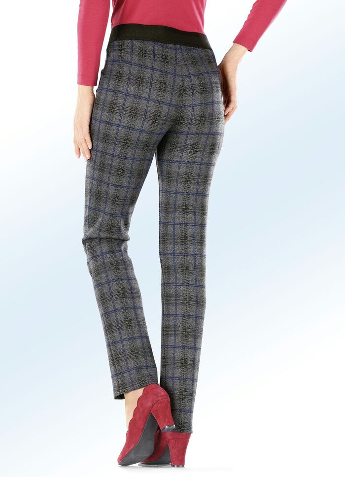 Hose in angesagter Karo-Dessinierung 