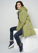 Steppjacke mit fester Kapuze 