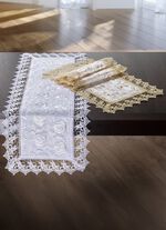 Tisch- und Raumdekoration mit Macram&eacute;-Spitzenbord&uuml;re BEIGE