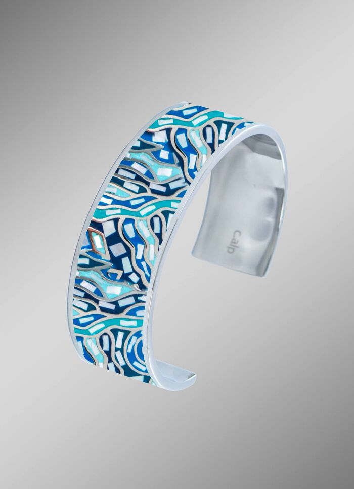 Moderner Armreif mit Mosaikmuster 