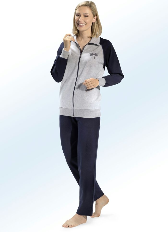 Hausanzug von PLANTIER mit Libellen-Stickerei 