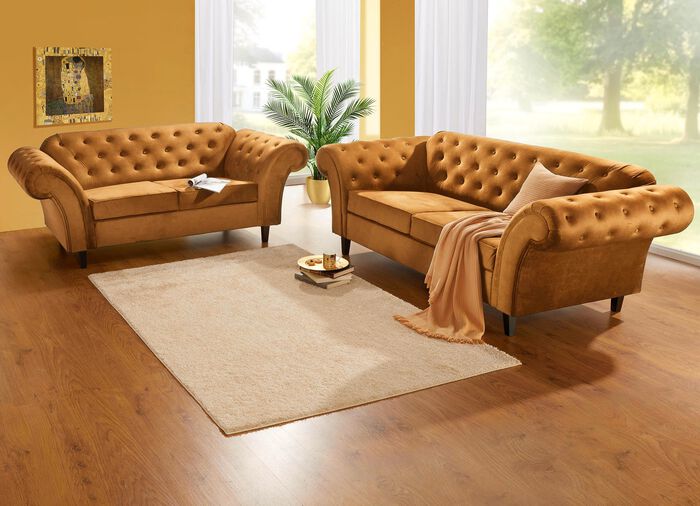 Aussergew&ouml;hnliche Polsterm&ouml;bel auf stabilem Holzgrundgestell GOLD